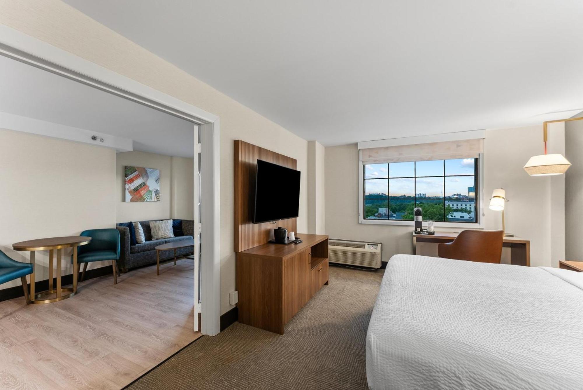 Holiday Inn Niagara Falls State Park Entry By Ihg Exterior foto