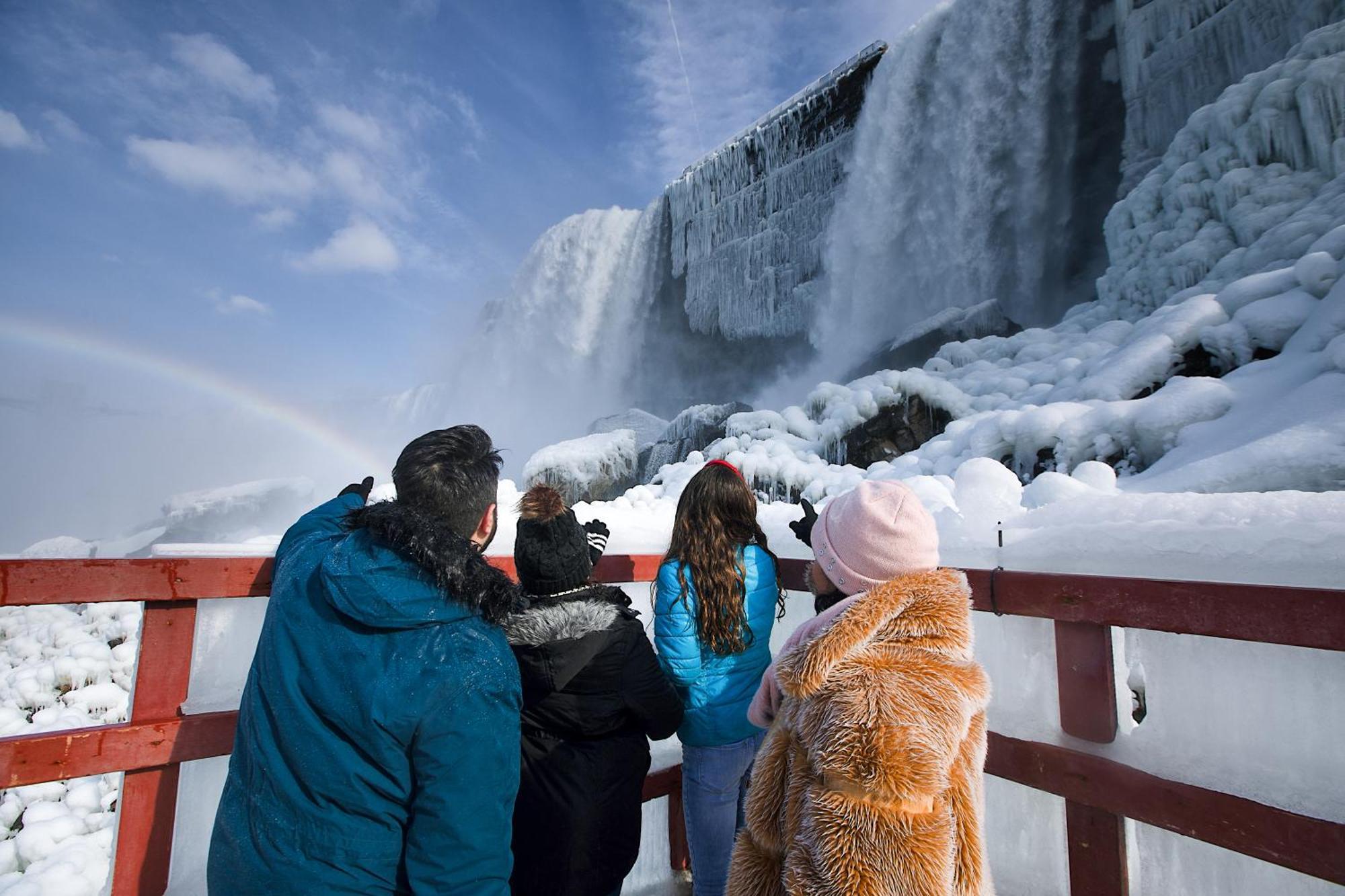 Holiday Inn Niagara Falls State Park Entry By Ihg Exterior foto